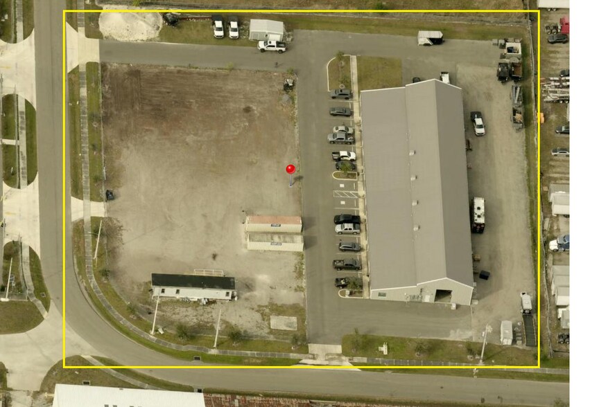 More Photos Of 1512 McKay Bay Ct, Tampa Manufacturing For Sale
