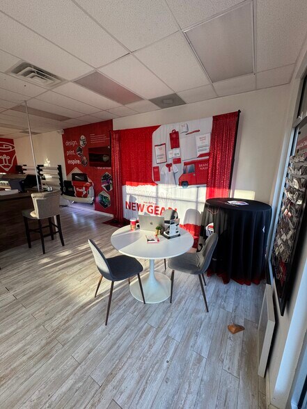 More Photos Of 571 Cross Keys Rd, Sicklerville Medical For Lease