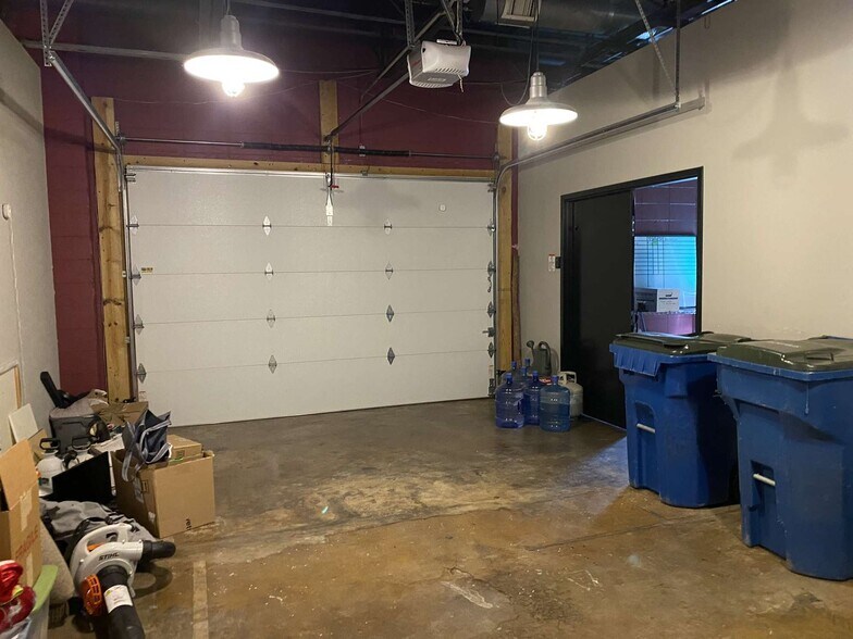 More Photos Of 1232 E Trafficway, Springfield Office For Sale