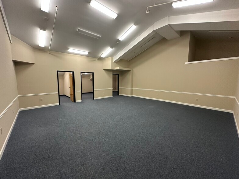 More Photos Of 1500 Garner Rd, Raleigh Office Residential For Lease