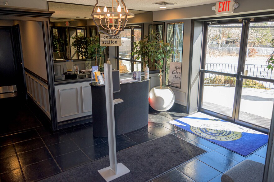 More Photos Of 341 Long Island Ave, Holtsville Religious Facility For Lease