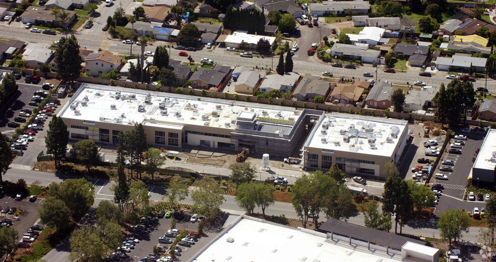 More Photos Of 1430-1440 O'Brien Dr, Menlo Park, Menlo Park Research And Development For Lease