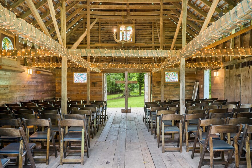 More Photos Of 207 Westminster Hwy, Westminster Specialty For Sale