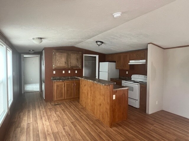 More Photos Of 1911 Wald Rd, New Braunfels Manufactured Housing Mobile Home Park For Sale