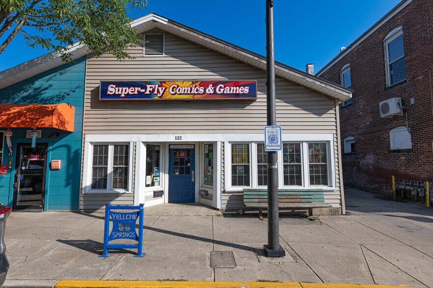 Primary Photo Of 136-138 Dayton St, Yellow Springs Storefront For Sale