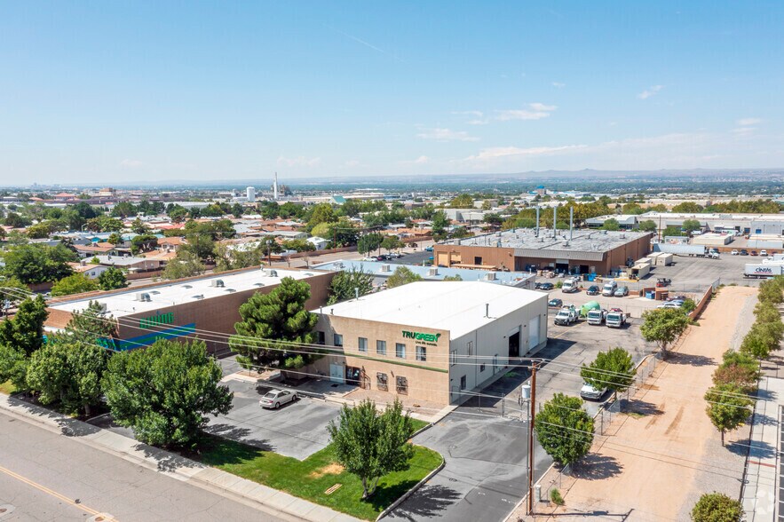 More Photos Of 8621 San Mateo Blvd NE, Albuquerque Light Manufacturing For Sale