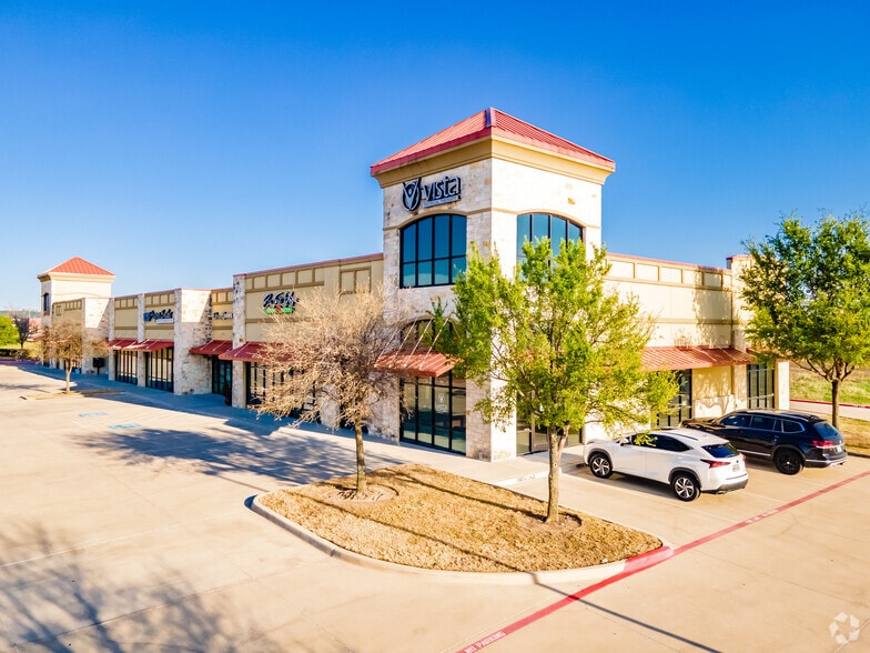 More Photos Of 861 N Coleman St, Prosper General Retail For Lease
