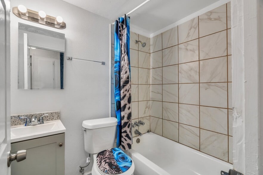 More Photos Of 3223 Third St, New Orleans Apartments For Sale