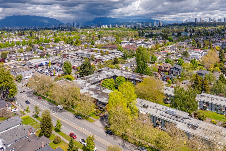 More Photos Of 2600 49th Av E, Vancouver Apartments For Sale
