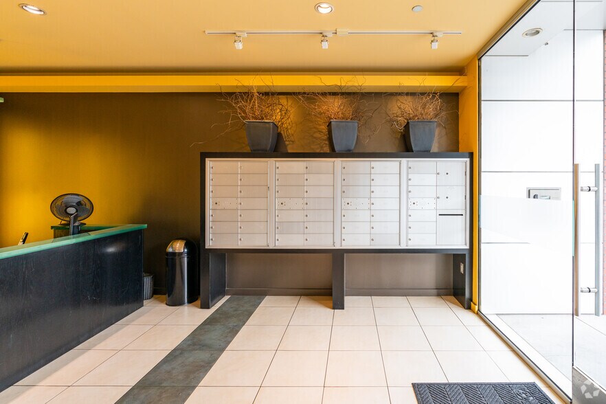 More Photos Of 188-190 King St, San Francisco Apartments For Lease