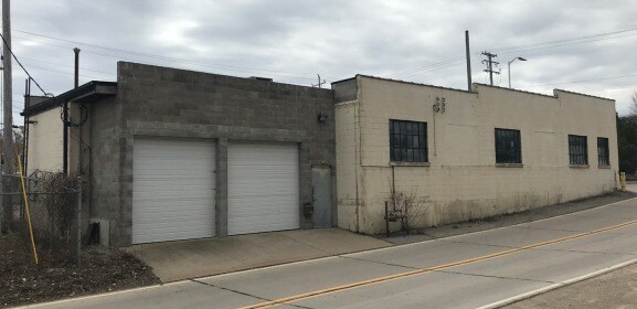 More Photos Of 712 S Olde Oneida St, Appleton Industrial For Sale