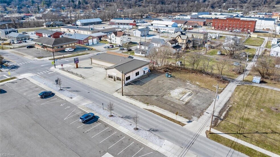 More Photos Of 441 Steubenville Ave, Cambridge Storefront For Sale