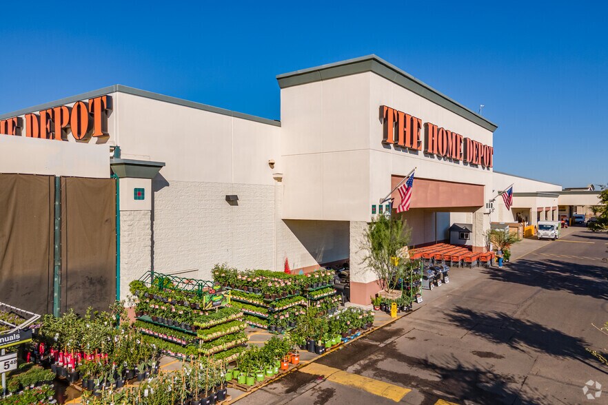 More Photos Of 13764 W Bell Rd, Surprise Unknown For Lease