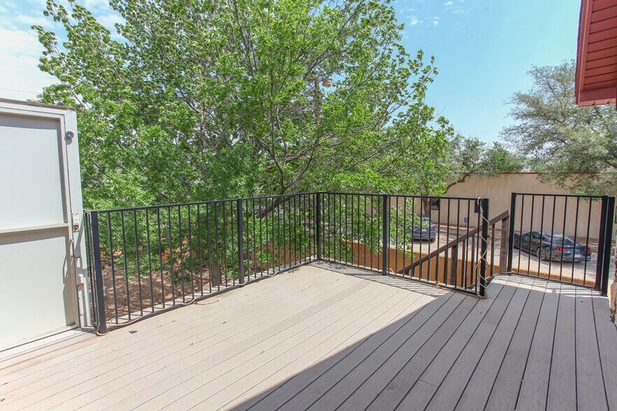 More Photos Of 1201 E 11th Pl, Big Spring Specialty For Sale