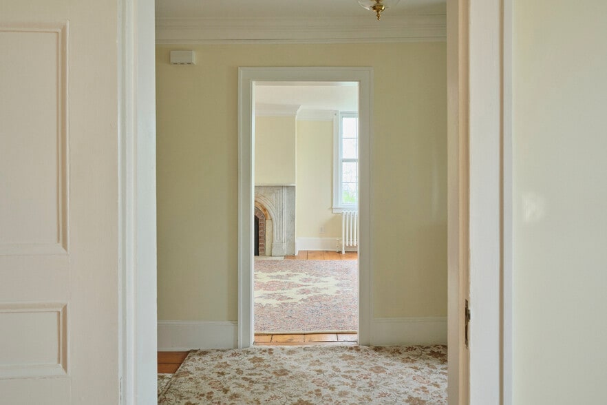 More Photos Of 267 Main St, Schoharie Hospitality For Sale