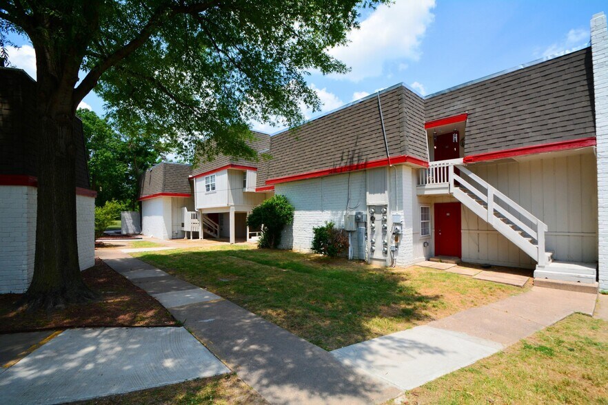 More Photos Of 3218 S 93rd East Ave, Tulsa Apartments For Sale