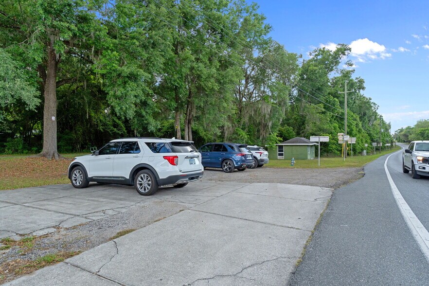 More Photos Of 7805 S Florida Ave, Floral City Freestanding For Sale
