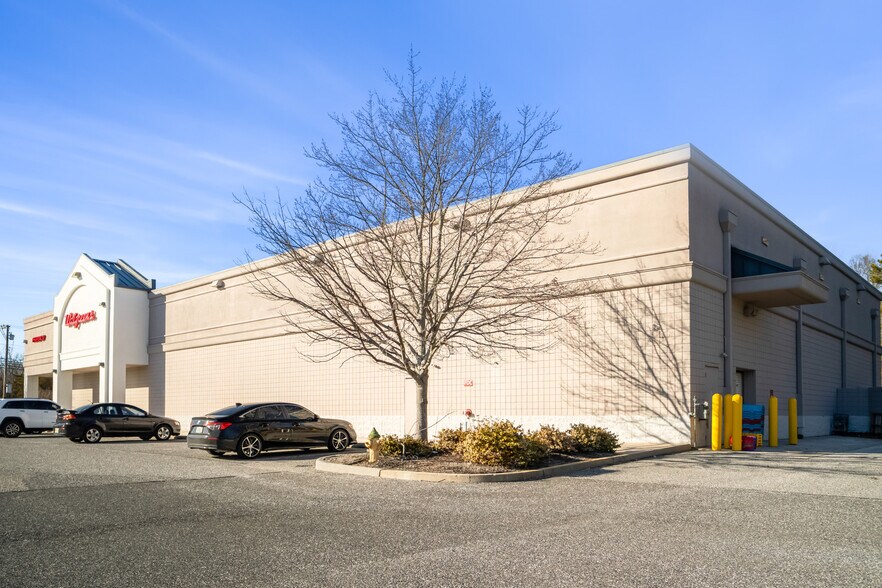 More Photos Of 3221 Bayshore Rd, North Cape May Drugstore For Sale