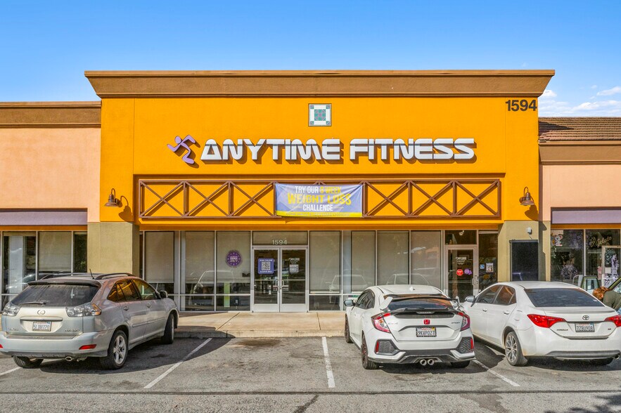 More Photos Of 1576-1594 N Sanborn Rd, Salinas Unknown For Lease