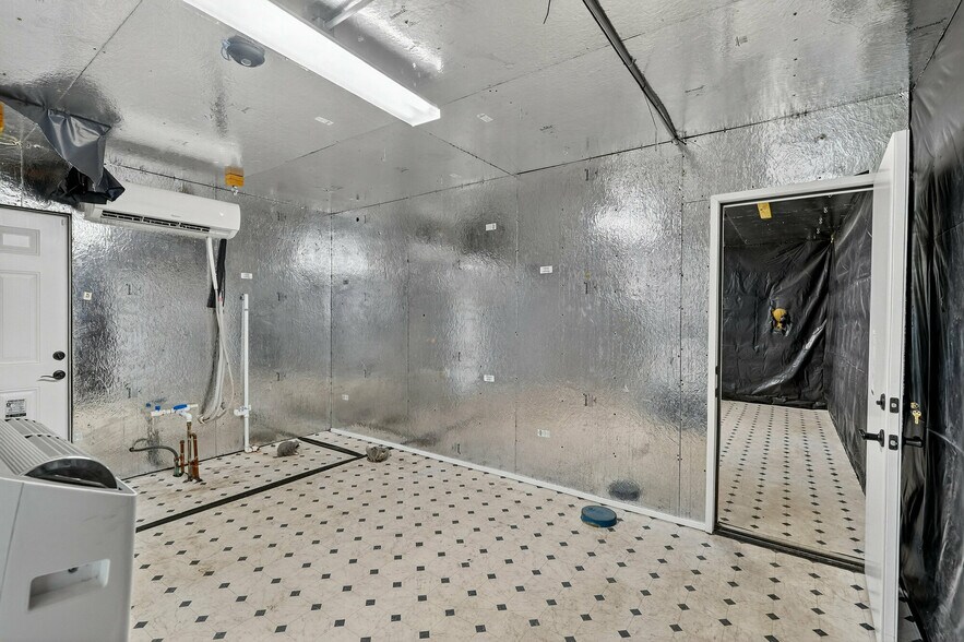 More Photos Of 122 Hughes Rd, New Smyrna Beach Specialty For Sale