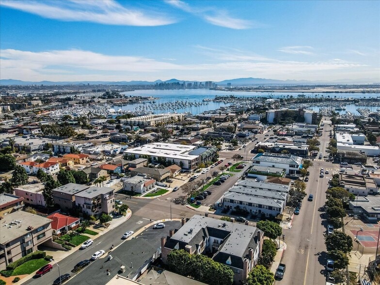 More Photos Of 3034 Canon St, San Diego Apartments For Sale