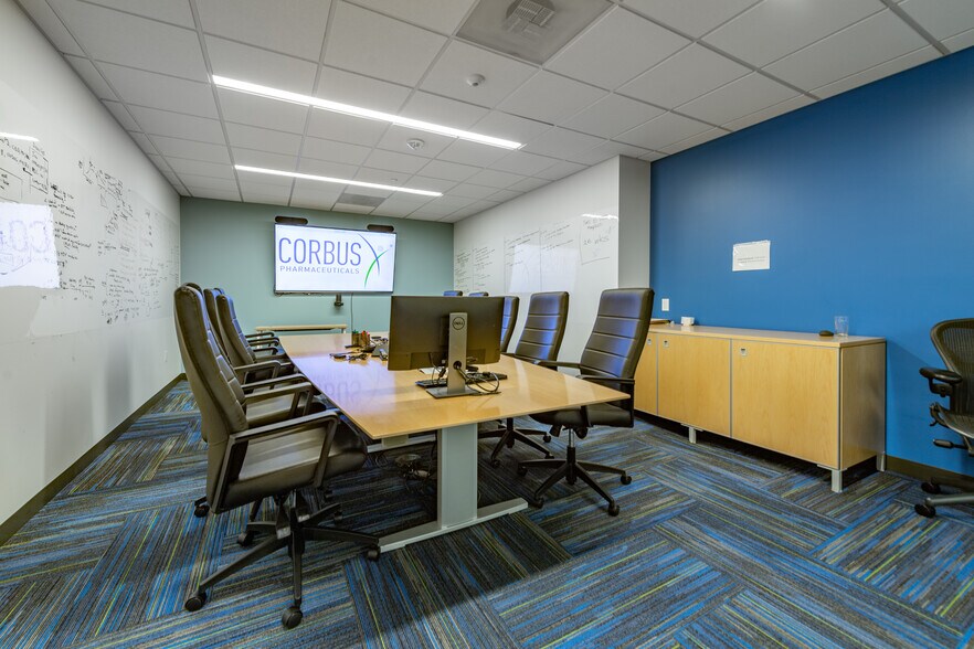 More Photos Of 500 River Ridge Dr, Norwood Office For Lease