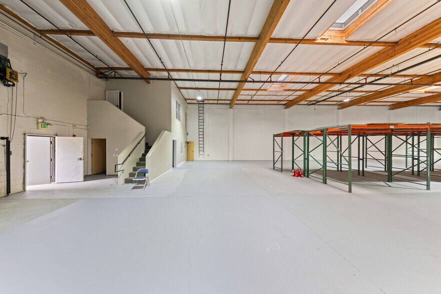 More Photos Of 2318 Edwards Ave, South El Monte Warehouse For Sale