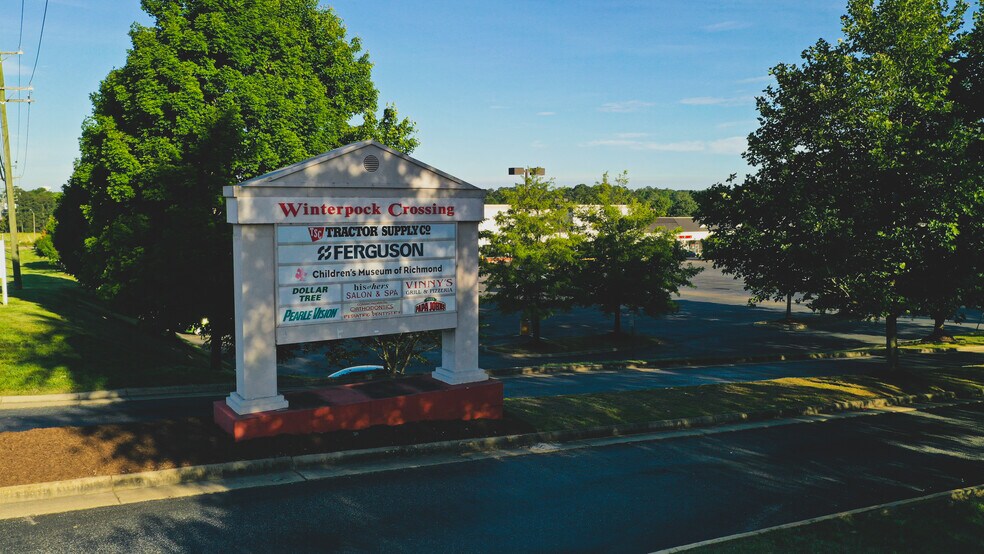 More Photos Of 6521-6661 Lake Harbour Dr, Midlothian Unknown For Lease