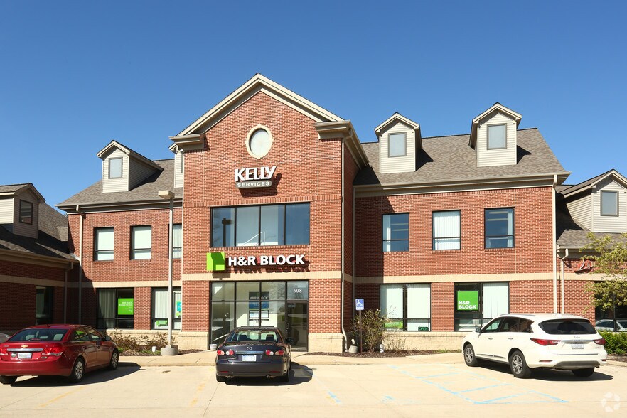 More Photos Of 506-522 E Grand River Ave, Brighton Freestanding For Lease