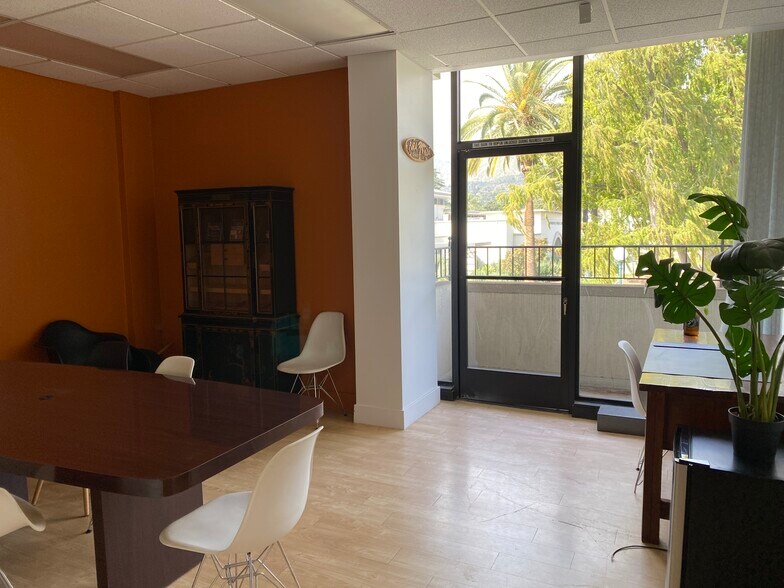 More Photos Of 114 W Lime Ave, Monrovia Loft Creative Space For Lease