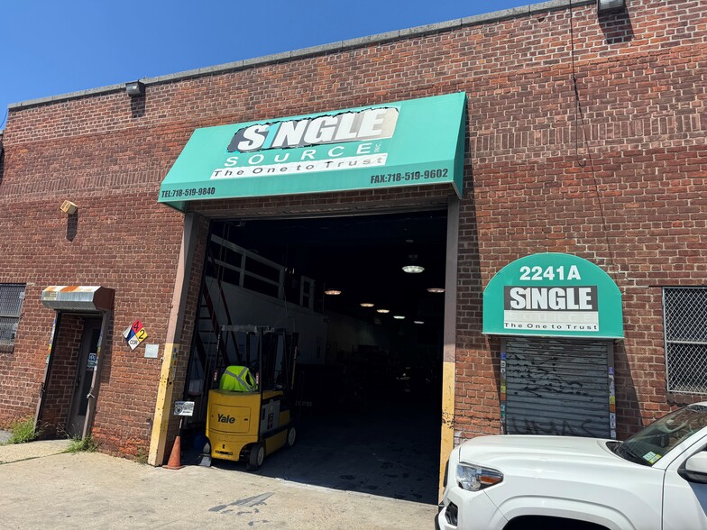 More Photos Of 2241A Light St, Bronx Industrial For Lease