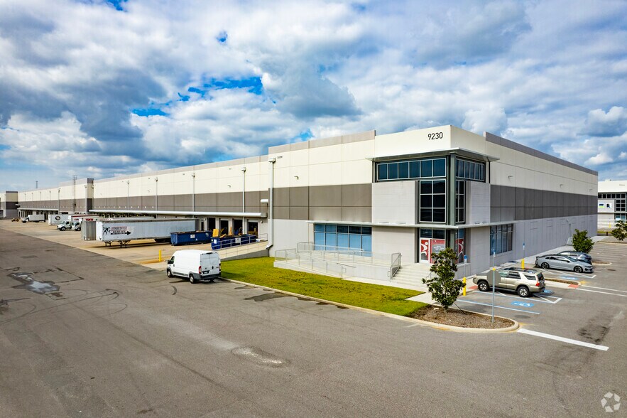 More Photos Of 9210 E Columbus Dr, Tampa Unknown For Lease