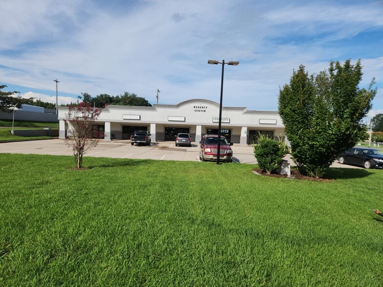 More Photos Of 4630 W Hwy 74, Monroe Storefront Retail Office For Lease