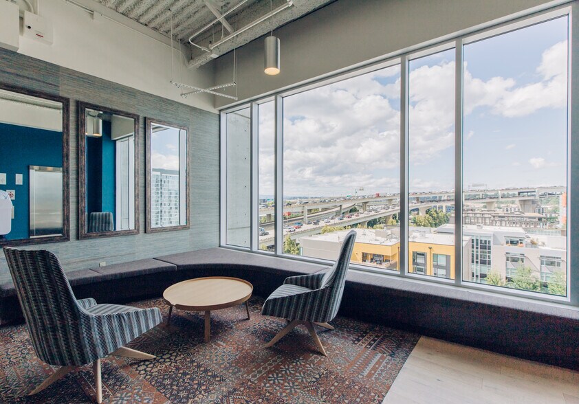 More Photos Of 1400 NW Northrup St, Portland Office For Lease