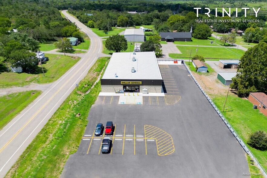 More Photos Of 131 Highway 71 SW, Huntington Freestanding For Sale