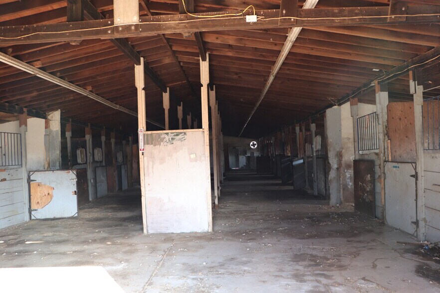 More Photos Of 919 Lakewood Farmingdale Rd, Howell Specialty For Lease