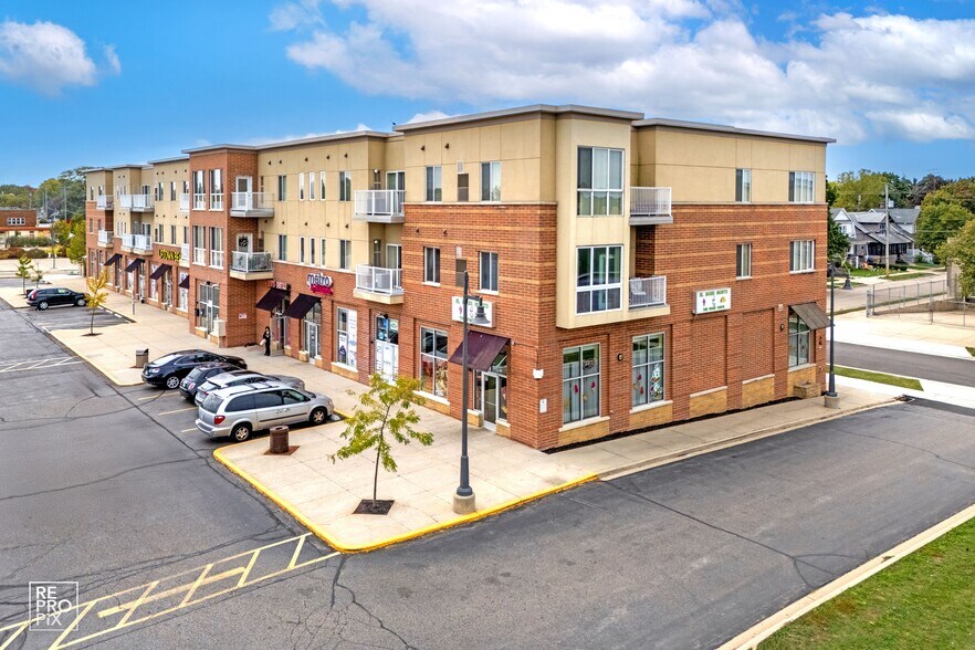 Primary Photo Of 1923 63rd St, Kenosha Apartments For Lease