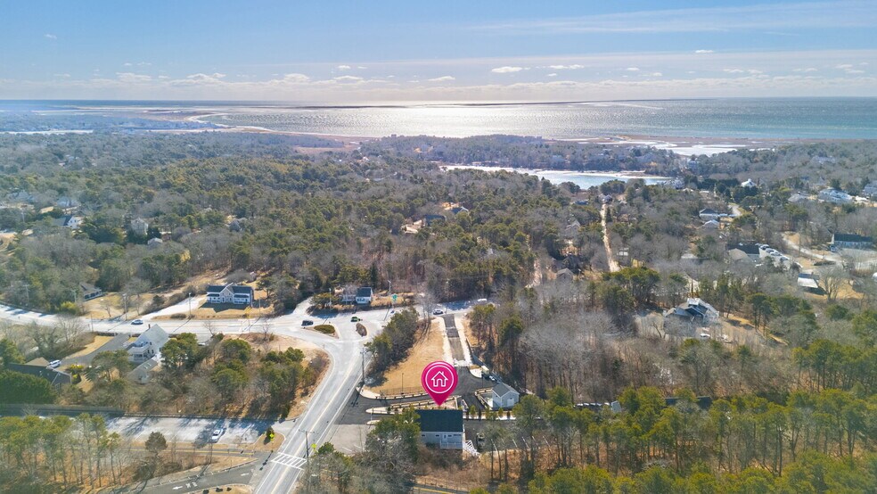 More Photos Of 31 Meetinghouse Rd, South Chatham Office For Sale