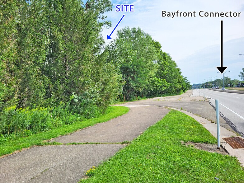 More Photos Of Bayfront Connector At McClelland Avenue, Erie Land For Sale