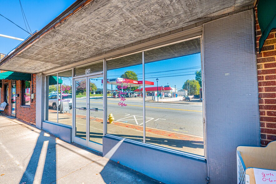 More Photos Of 126 1st Ave S, Conover Storefront Retail Office For Sale