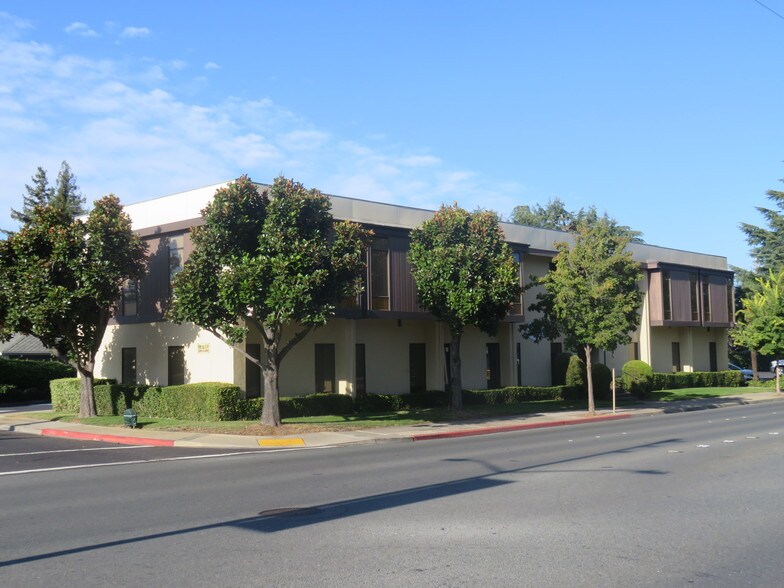 Primary Photo Of 3330 Clayton Rd, Concord Medical For Sale