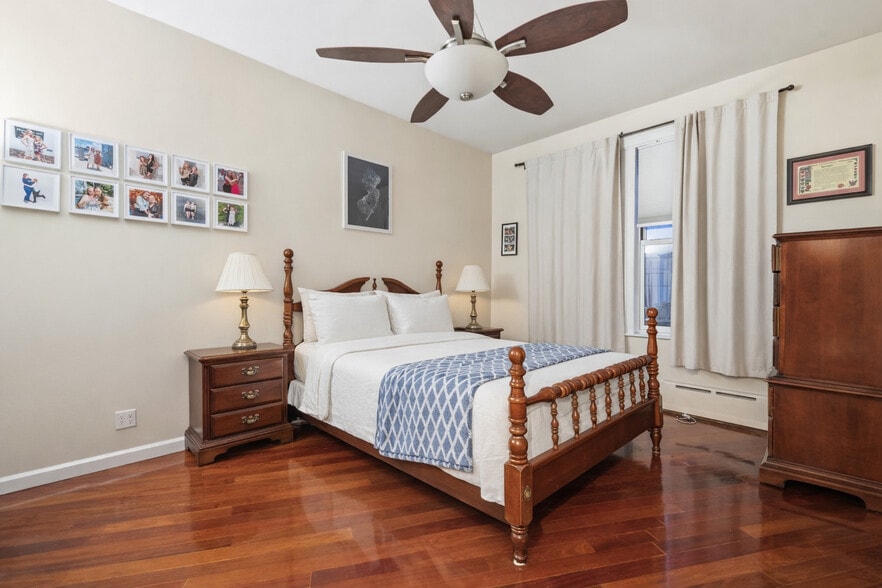 More Photos Of 1840 21st Dr, Astoria Apartments For Sale