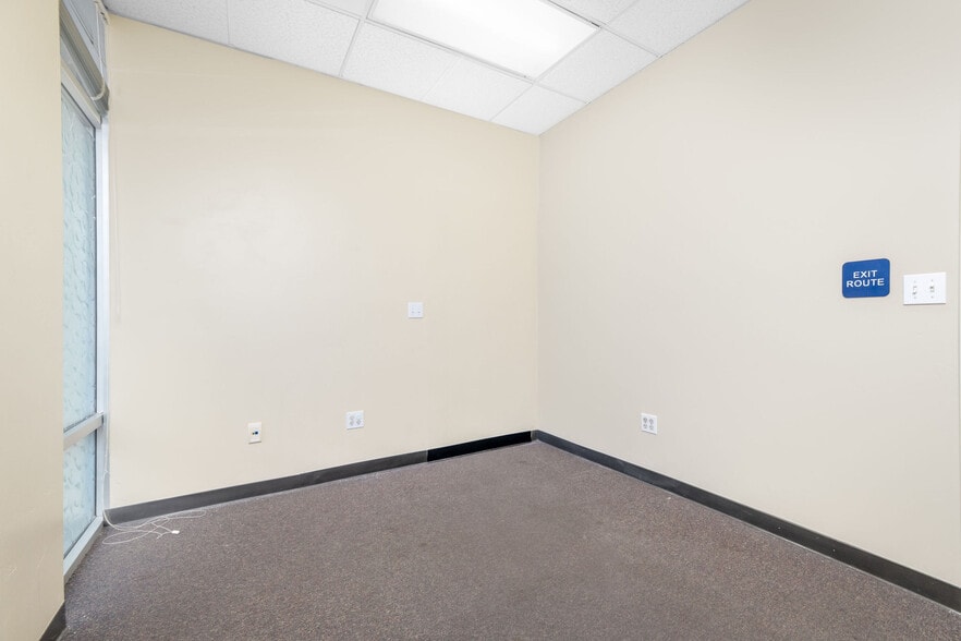 More Photos Of 345 Crown Point Cir, Grass Valley Flex For Lease