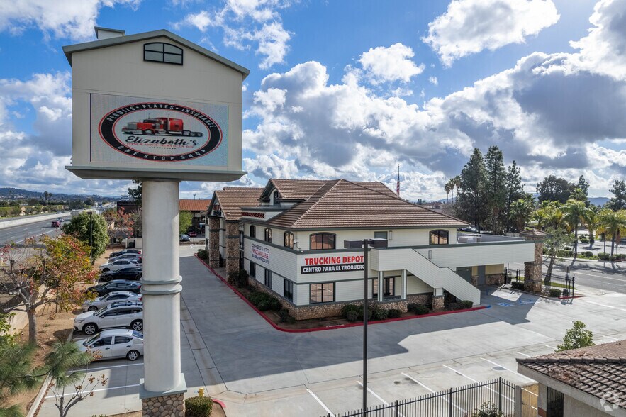 More Photos Of 23328 Olive Wood Plaza Dr, Moreno Valley Office For Lease