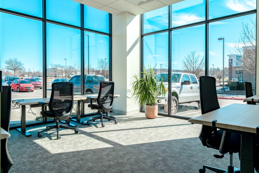 More Photos Of 3537 N Steele Blvd, Fayetteville Coworking Space