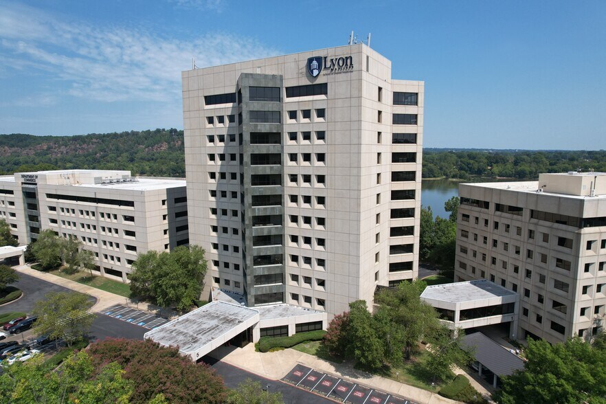 More Photos Of 1 Allied Dr, Little Rock Unknown For Lease