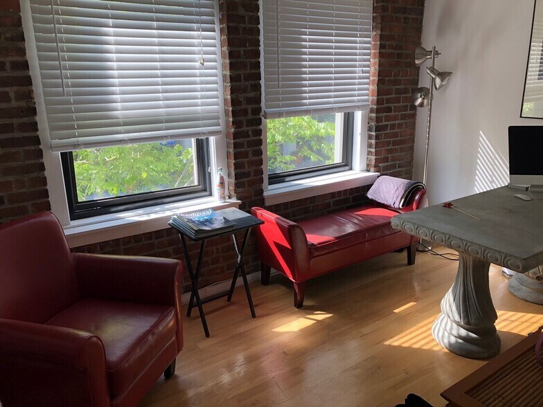 More Photos Of 502-514 Santa Monica Blvd, Santa Monica Loft Creative Space For Lease