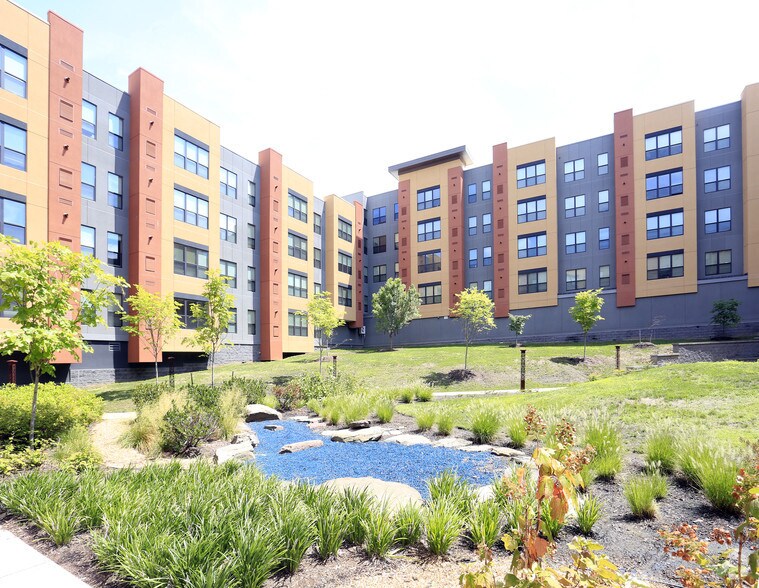 More Photos Of 4020 Minnesota Ave NE, Washington Apartments For Lease