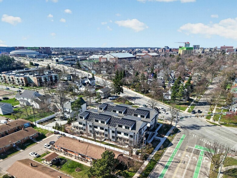 More Photos Of 830 Henry St, Ann Arbor Apartments For Sale