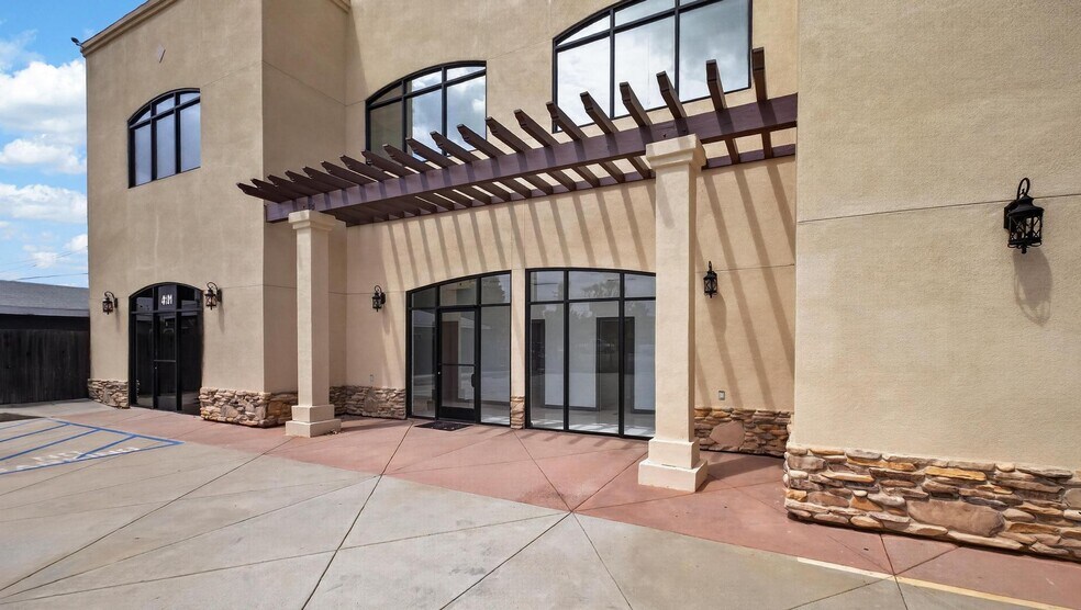 More Photos Of 4101 Rosemead Blvd, Pico Rivera Office For Lease